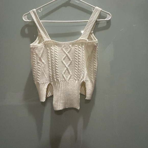 Cloud Ten Ivory Taylor Sweater Tank - Picture 5 of 7